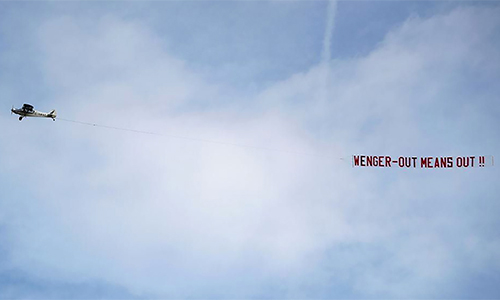 cdv-arsenal-phat-ngan-voi-bieu-ngu-sa-thai-wenger