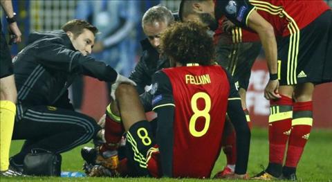 Tuong lai Fellaini o Man Utd Cai dau goi nam co the cầm doi tat ca hinh anh 3