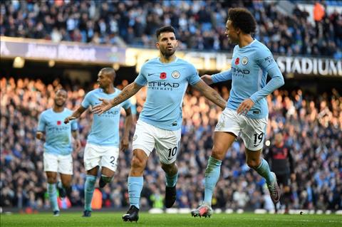 Man City 3-1 Arsenal Wenger da tu sat tu truoc khi bong lan hinh anh 3